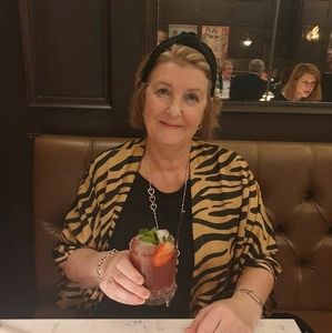 Meet your Posher, Joyce